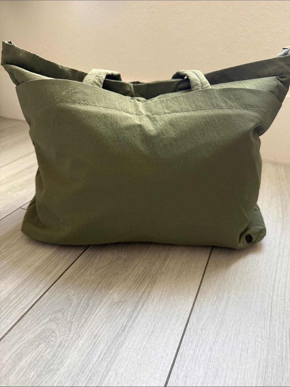 Lululemon On My Level Tote Large 15L - Green